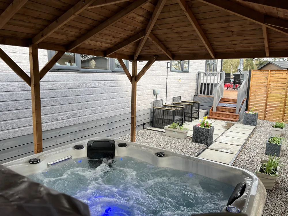 Hot tub