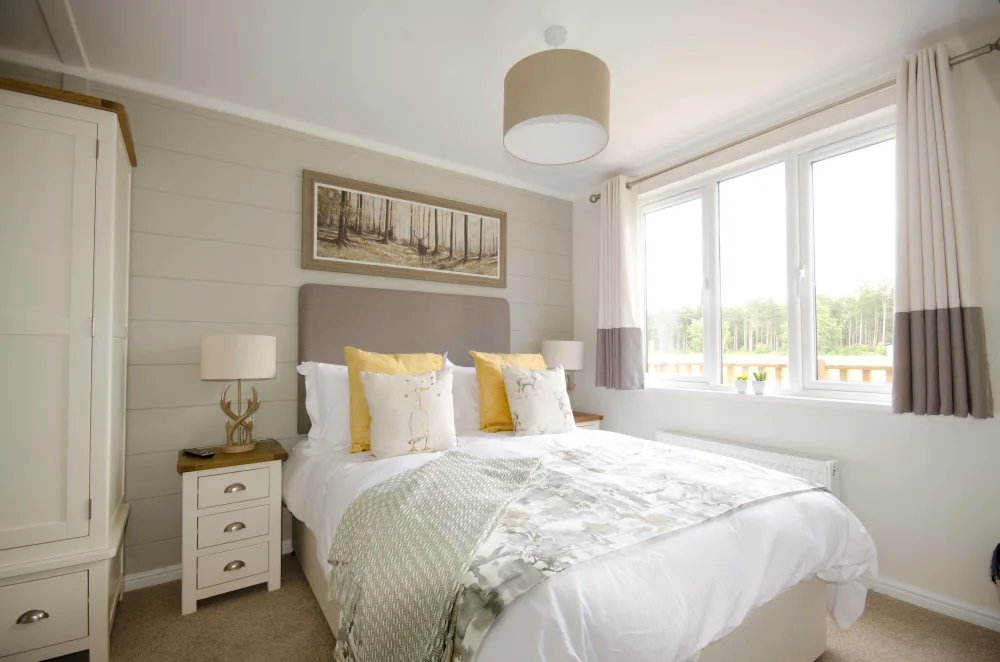 Double Bed