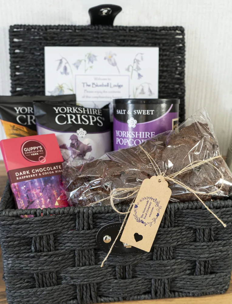 Hamper